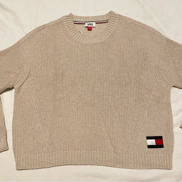 Tommy Hilfiger Sweater Women’s Sweater Size Small - Picture 2 of 16